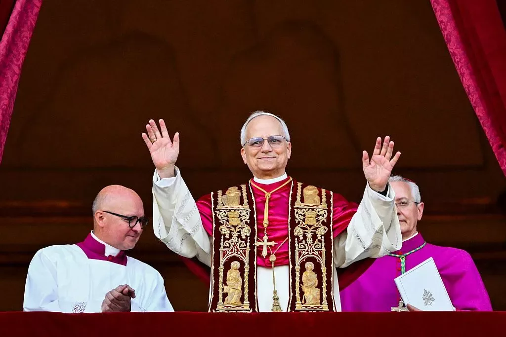 Pope leo xiv denise buchanan